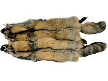 Load image into Gallery viewer, Ranch Cross Fox Pelt - 3XL - 2 XL, Select Long Knapp